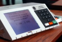 Uma só eleição e mandatos de cinco anos: entenda a PEC que proíbe a reeleição