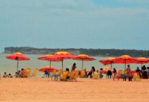 Litoral da Paraíba tem quatro trechos de praia impróprios para banho neste Carnaval