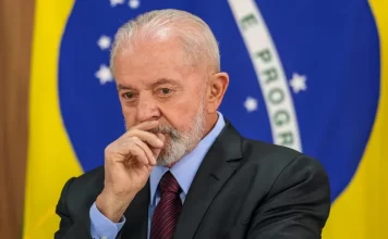 Pesquisa aponta que 56% dos brasileiros não confiam no presidente; confira