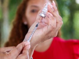 Vacina contra câncer reduz em 42% risco de morte ou volta do melanoma