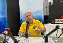 Queiroga admite abrir mão de candidatura em 2026 se oposição der palanque a Bolsonaro na Paraíba