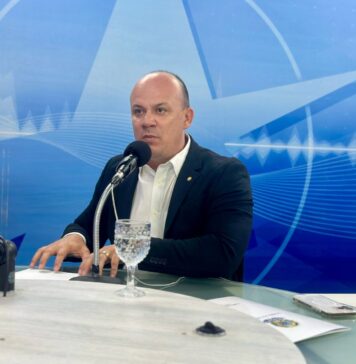 Vereador Fabio Lopes destaca atuação de Cabo Gilberto Silva como liderança da direita na Paraíba