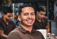 Barbeiro é morto em ataque a tiros em João Pessoa; outras duas pessoas ficaram feridas