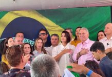 Em João Pessoa, Michelle recebe título de cidadã pessoense e anuncia Efraim como pré-candidato a governador da PB