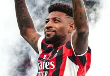Reforço do Flamengo, Emerson Royal chegará ao Brasil neste sábado para assinar contrato