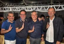 Ao lado de prefeitos do Cariri, Efraim participa do 15º Festival do Leite de Cabra em Coxixola