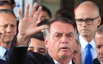 SEM PREVISÃO DE ALTA DA UTI: Bolsonaro tem piora renal e segue internado com pneumonia bilateral