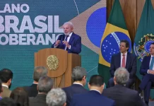 Governo Federal anuncia R$ 30 bi em crédito para setores afetados por tarifaço