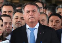 STF inicia julgamento de Bolsonaro e mais sete aliados