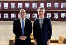 Frente da Educação discute no STF garantia do piso salarial para professores temporários