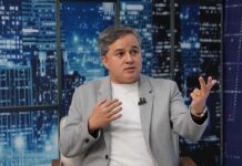 VÍDEO: Efraim aposta em união da direita e capilaridade na capital e no interior para garantir vaga no segundo turno em 2026