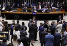 Congresso aprova LDO com superávit de R$ 34 bilhões em 2026