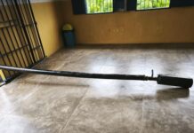 Policiais penais interceptam arremessos e apreendem “bazuca” artesanal em presídio no Sertão