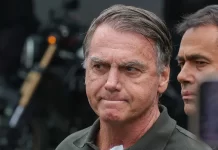 Defesa de Bolsonaro desiste de pedido para suspensão da pena