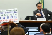 Câmara instala comissão para analisar PEC do fim da escala 6X1