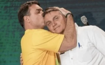 Flávio nega uso de verba pública em filme sobre Jair Bolsonaro