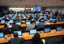 Comissão da Câmara aprova redução da maioridade penal para 16 anos