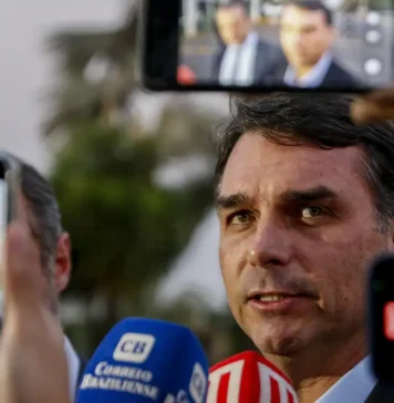 Flávio diz que vice será ‘uma pessoa preparada’ e de preferência uma mulher
