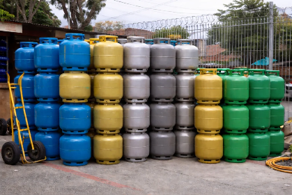 Botijão de gás varia até R$ 32 em João Pessoa