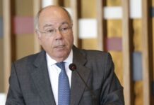 Tarifaço imposto pelos EUA ‘não tem lastro na realidade’, diz Mauro