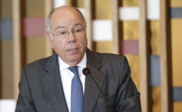 Tarifaço imposto pelos EUA ‘não tem lastro na realidade’, diz Mauro