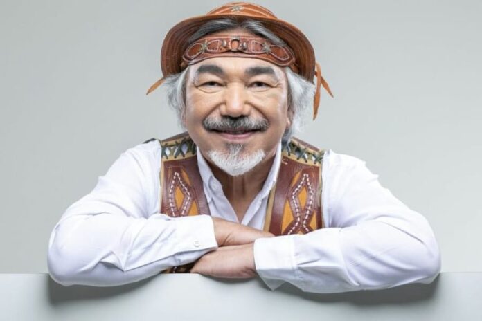 SANTANA-O-CANTADOR
