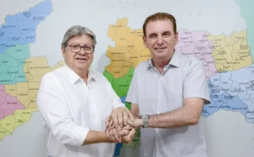 João Azevêdo anuncia Chico Mendes e Roberto Franca como suplentes ao Senado