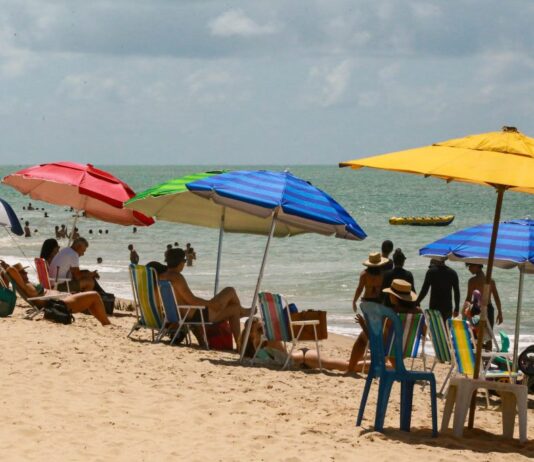 Paraíba tem cinco trechos de praia impróprios no feriadão de 7 de Setembro