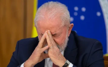 Lula critica organização da campanha e cobra unidade da esquerda
