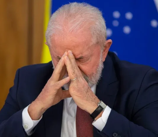 Lula critica organização da campanha e cobra unidade da esquerda